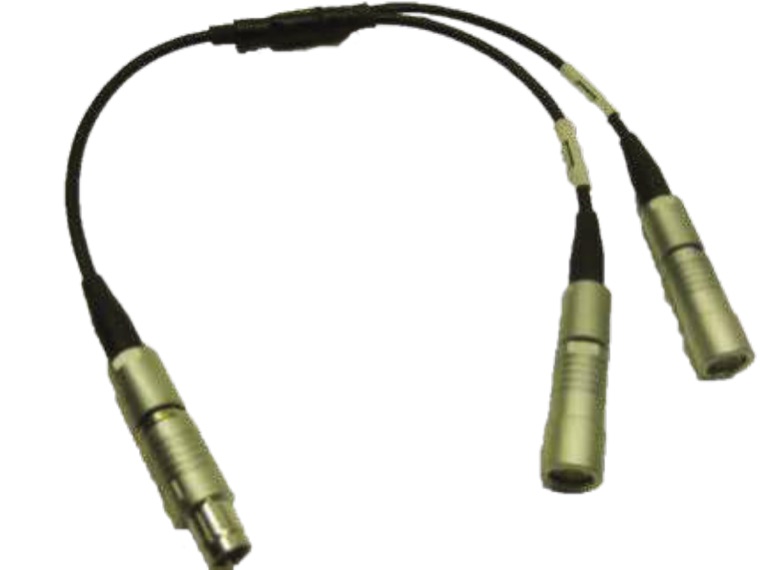 CMAC 5079 — Cable divisor de cuatro canales