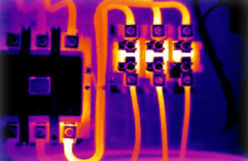 Termografía: equipo de mantenimiento predictivo